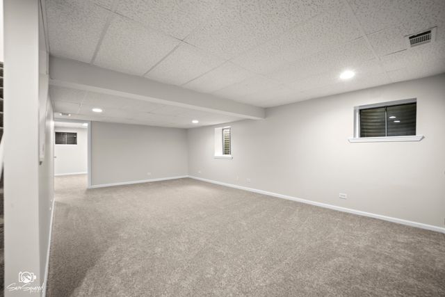 4811 Bordeaux Drive, Lake In The Hills, IL 60156