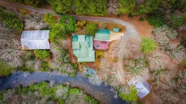 120 N Riverview Lane, Ellijay, GA 30536