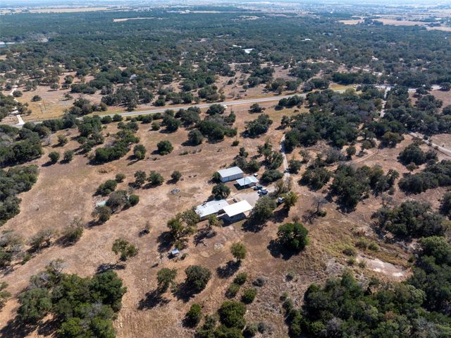 8520 Brewer Lane, Salado, TX 76571