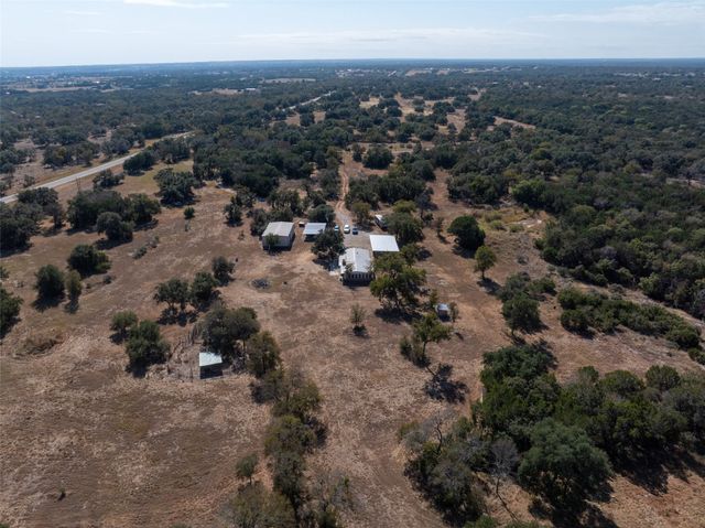 8520 Brewer Lane, Salado, TX 76571