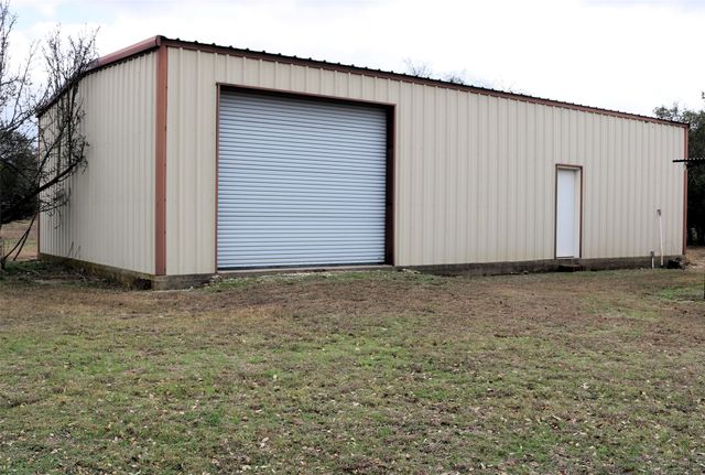 8520 Brewer Lane, Salado, TX 76571