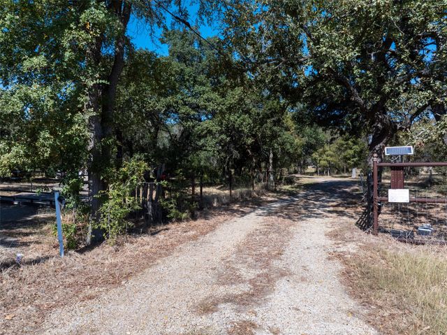 8520 Brewer Lane, Salado, TX 76571