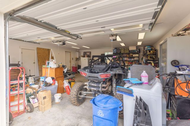 707 Wards Creek Road, Rogue River, OR 97537