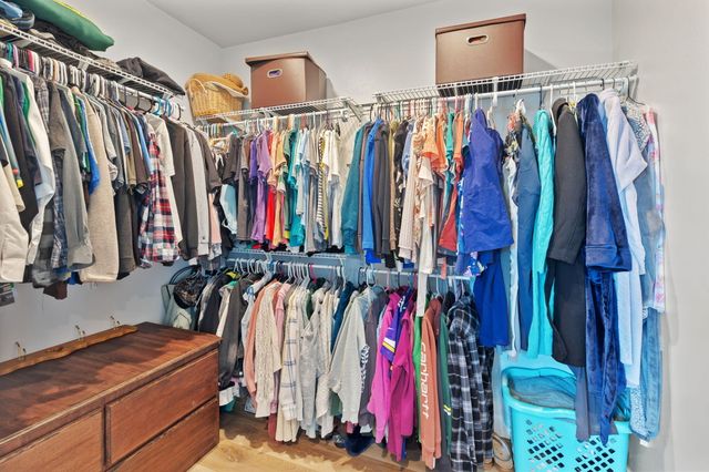 707 Wards Creek Road, Rogue River, OR 97537