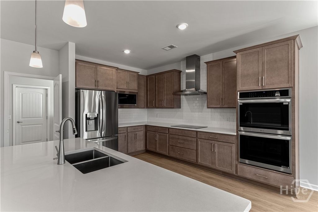 Image 10 of property listing at 174 Champlain Drive, Pooler, GA 31322