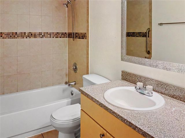 3411 CLARK ROAD 111, Sarasota, FL 34231