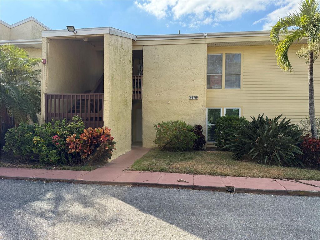3411 CLARK ROAD 111, Sarasota, FL 34231