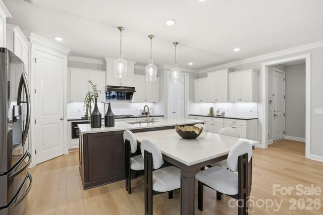 7203 Bellera Court, Charlotte, NC 28277