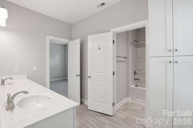 7203 Bellera Court, Charlotte, NC 28277