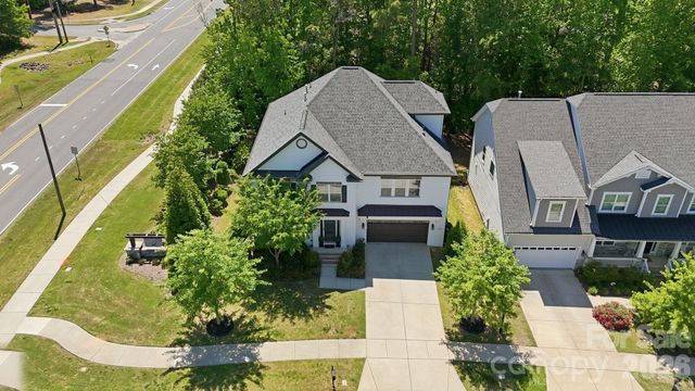 7203 Bellera Court, Charlotte, NC 28277