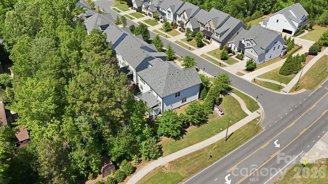 7203 Bellera Court, Charlotte, NC 28277