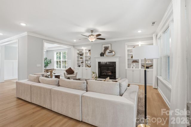 7203 Bellera Court, Charlotte, NC 28277