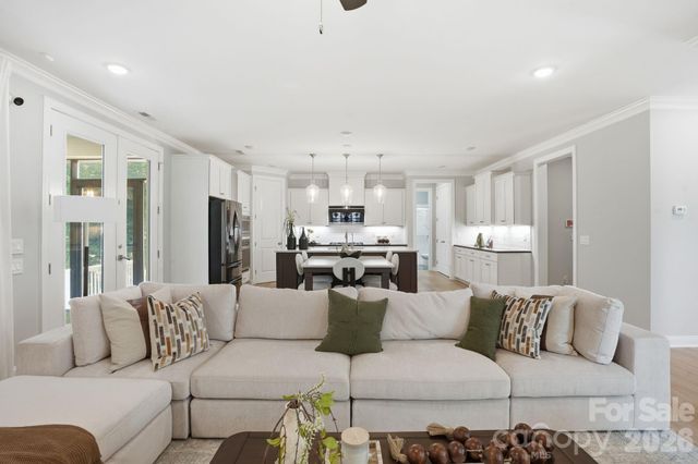 7203 Bellera Court, Charlotte, NC 28277