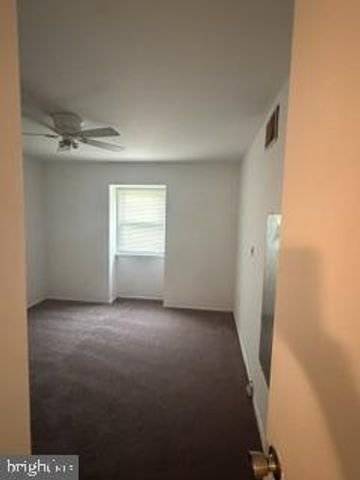 1020 JARDIN CT, Burlington, NJ 08016