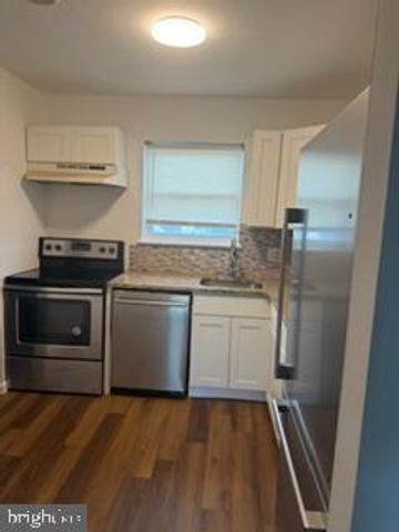 1020 JARDIN CT, Burlington, NJ 08016