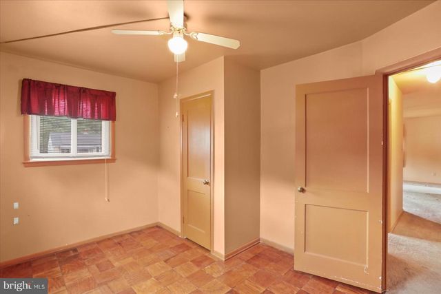 2012 LONGVIEW AVE, Baltimore, MD 21237