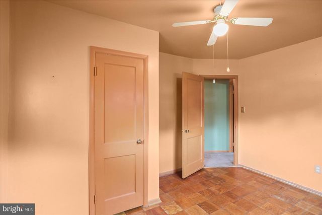 2012 LONGVIEW AVE, Baltimore, MD 21237