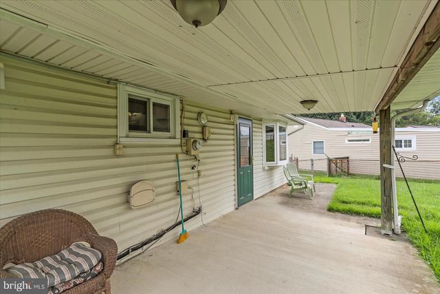 2012 LONGVIEW AVE, Baltimore, MD 21237