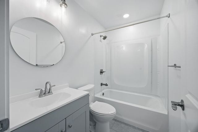 5053 Girard Avenue N, Minneapolis, MN 55430