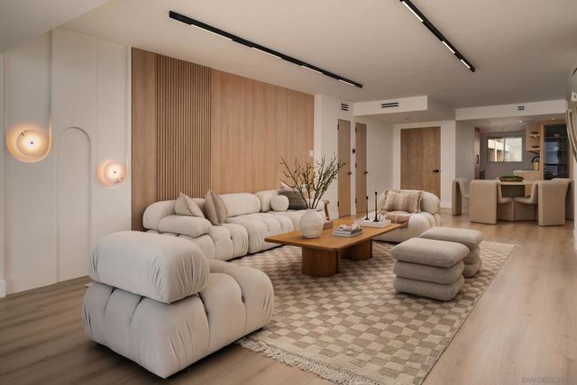 939 Coast Blvd 14C, La Jolla, CA 92037