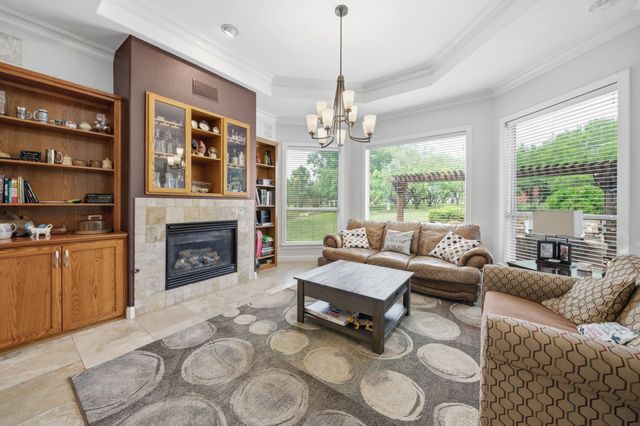9111 Cliffside, Grand Prairie, TX 75104