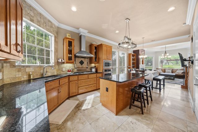 9111 Cliffside, Grand Prairie, TX 75104