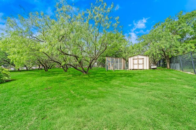 9111 Cliffside, Grand Prairie, TX 75104