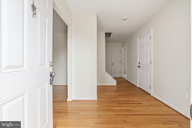 9113 BRAMBLE BUSH CT, Gaithersburg, MD 20879