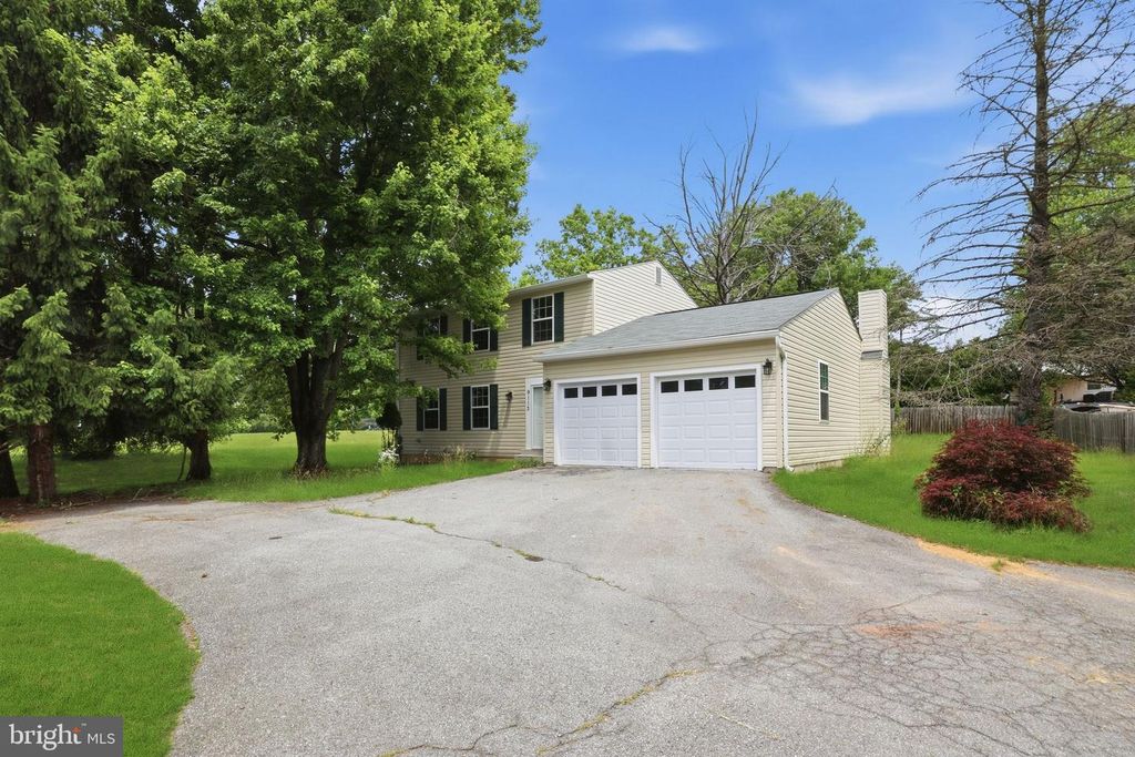 9113 BRAMBLE BUSH CT, Gaithersburg, MD 20879