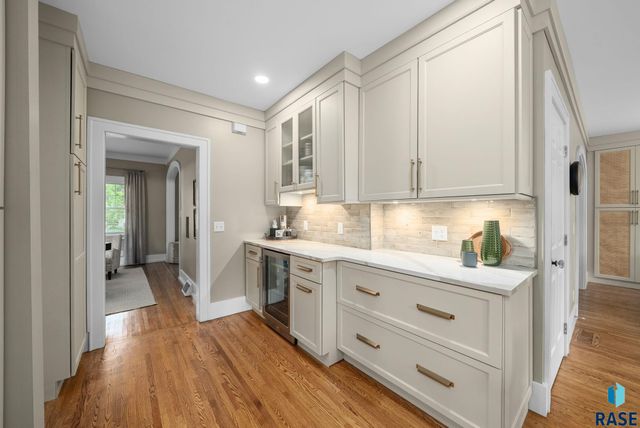 605 E 21st St Street, Sioux Falls, SD 57105