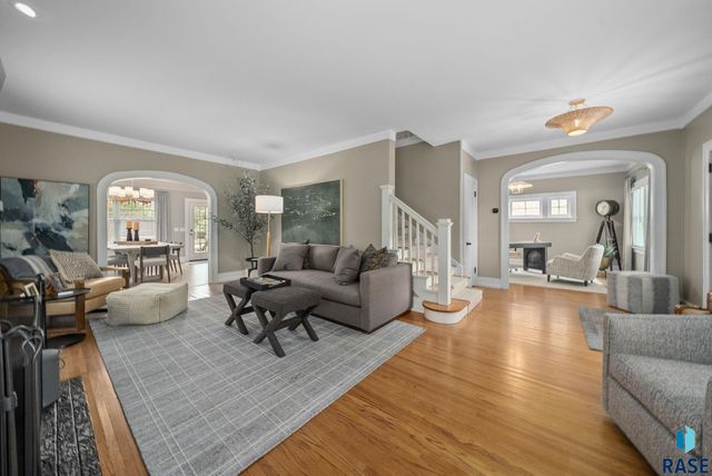 605 E 21st St Street, Sioux Falls, SD 57105