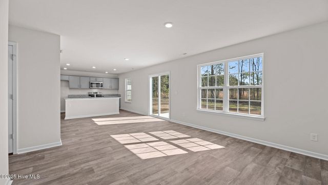 4039 Topsail Trail, New Bern, NC 28560