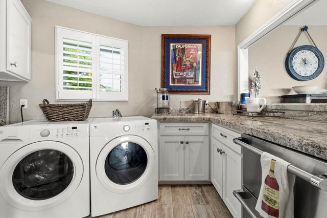151 Lakeview Drive, Point Blank, TX 77364