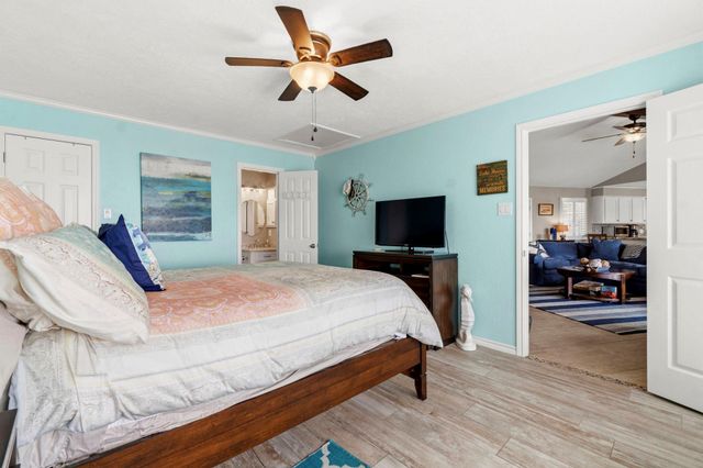 151 Lakeview Drive, Point Blank, TX 77364