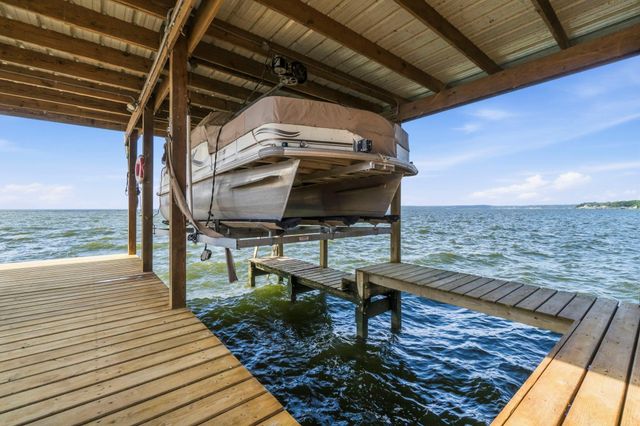 151 Lakeview Drive, Point Blank, TX 77364