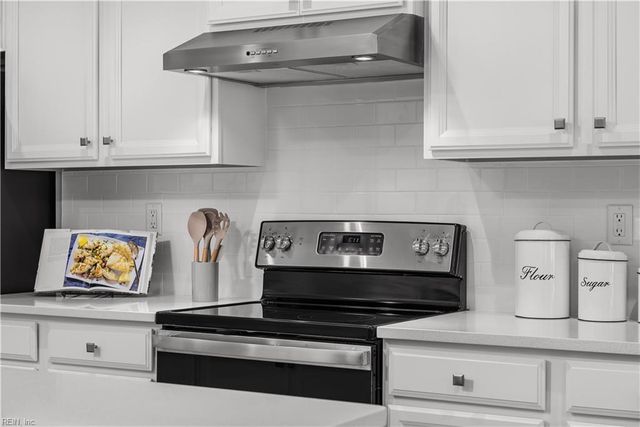 106 Roberta LOOP, Moyock, NC 27958