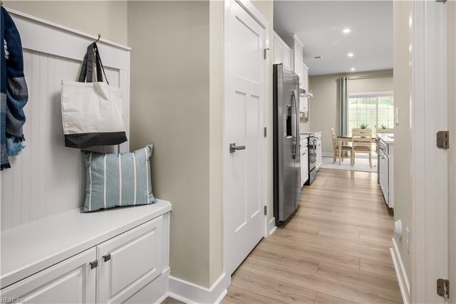 106 Roberta LOOP, Moyock, NC 27958