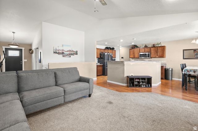 1101 E SEARLE LN, Eagle Mountain, UT 84005