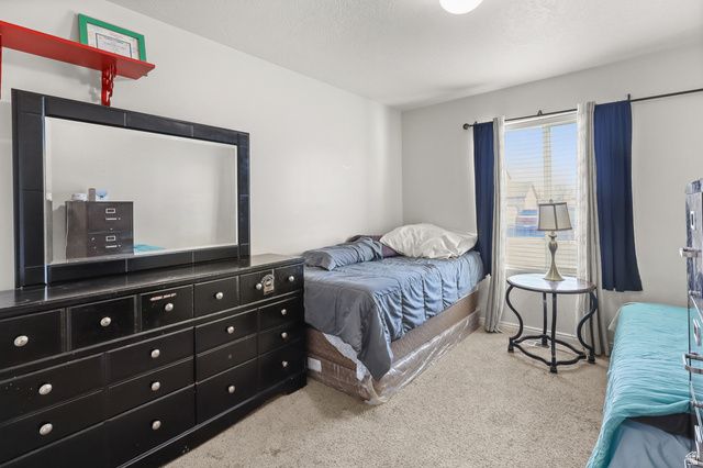 1101 E SEARLE LN, Eagle Mountain, UT 84005