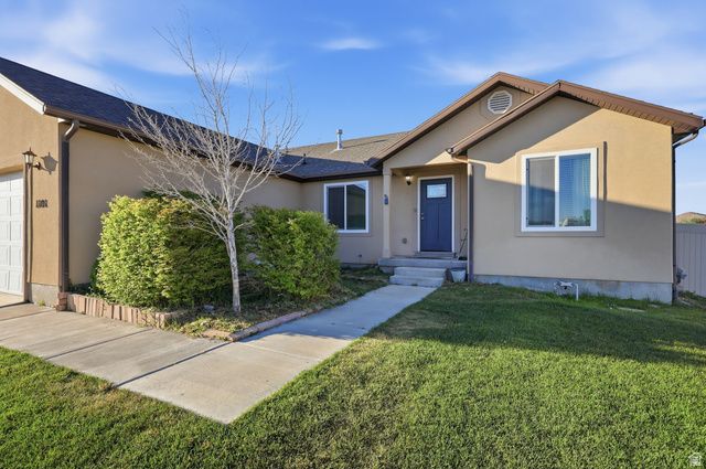 1101 E SEARLE LN, Eagle Mountain, UT 84005