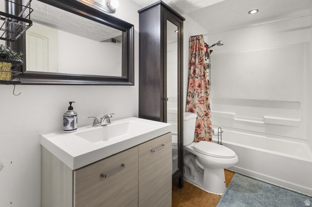 1101 E SEARLE LN, Eagle Mountain, UT 84005