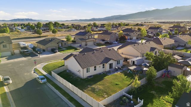 1101 E SEARLE LN, Eagle Mountain, UT 84005