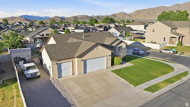 1101 E SEARLE LN, Eagle Mountain, UT 84005