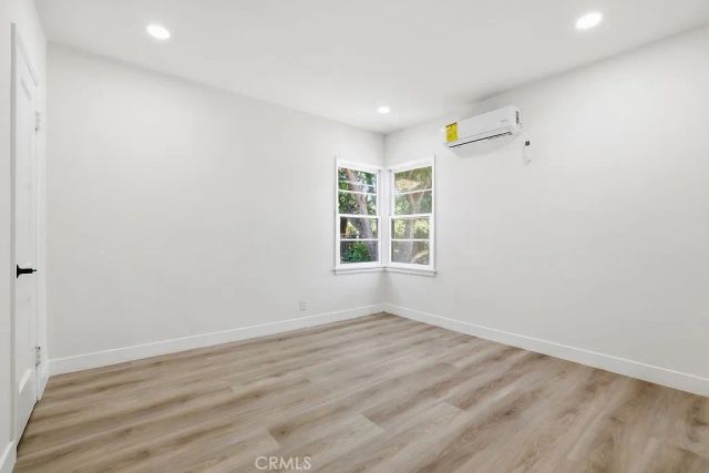 10332 Cayuga Avenue, Pacoima, CA 91331