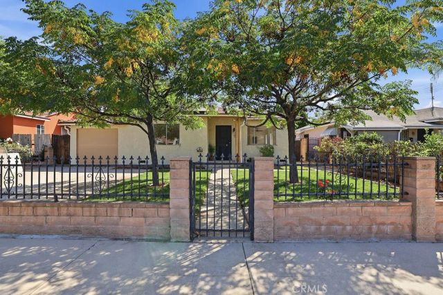 10332 Cayuga Avenue, Pacoima, CA 91331