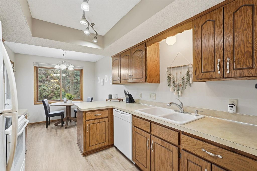 8468 Yates Avenue N, Brooklyn Park, MN 55443