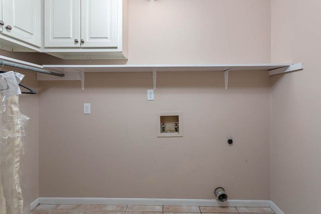 303 Reynoso Ave, St Simons Island, GA 31522