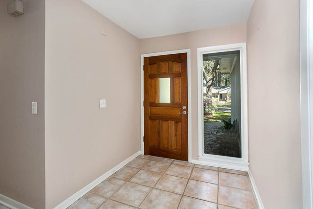 303 Reynoso Ave, St Simons Island, GA 31522