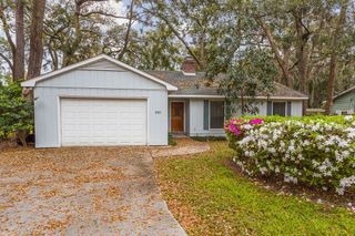 303 Reynoso Ave, St Simons Island, GA 31522