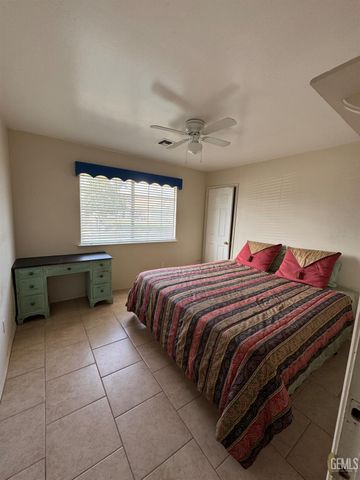 11119 Quadrille Court, Bakersfield, CA 93312